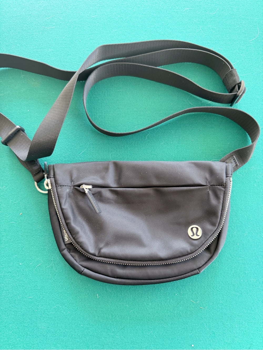 lululemon athletica All Night Festival Bag
Micro 2L Black Crossbody Sling Bag